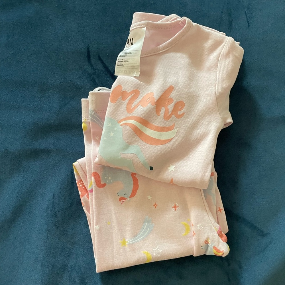 H&M Girls Unicorn Pajamas, Size 5Y, NWOT